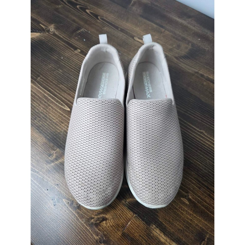 Skechers Shoes Womens Sz. 8.5 Beige Go Walk Joy Goga Max Knit Slip On Comfort - Picture 9 of 14